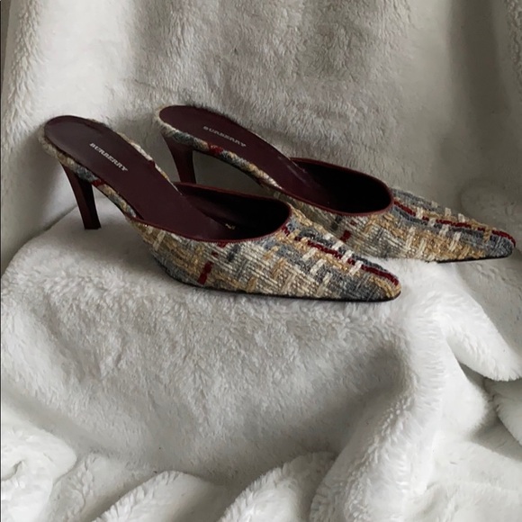 Burberry Tweed Pointed Toe Mule - Picture 2 of 5